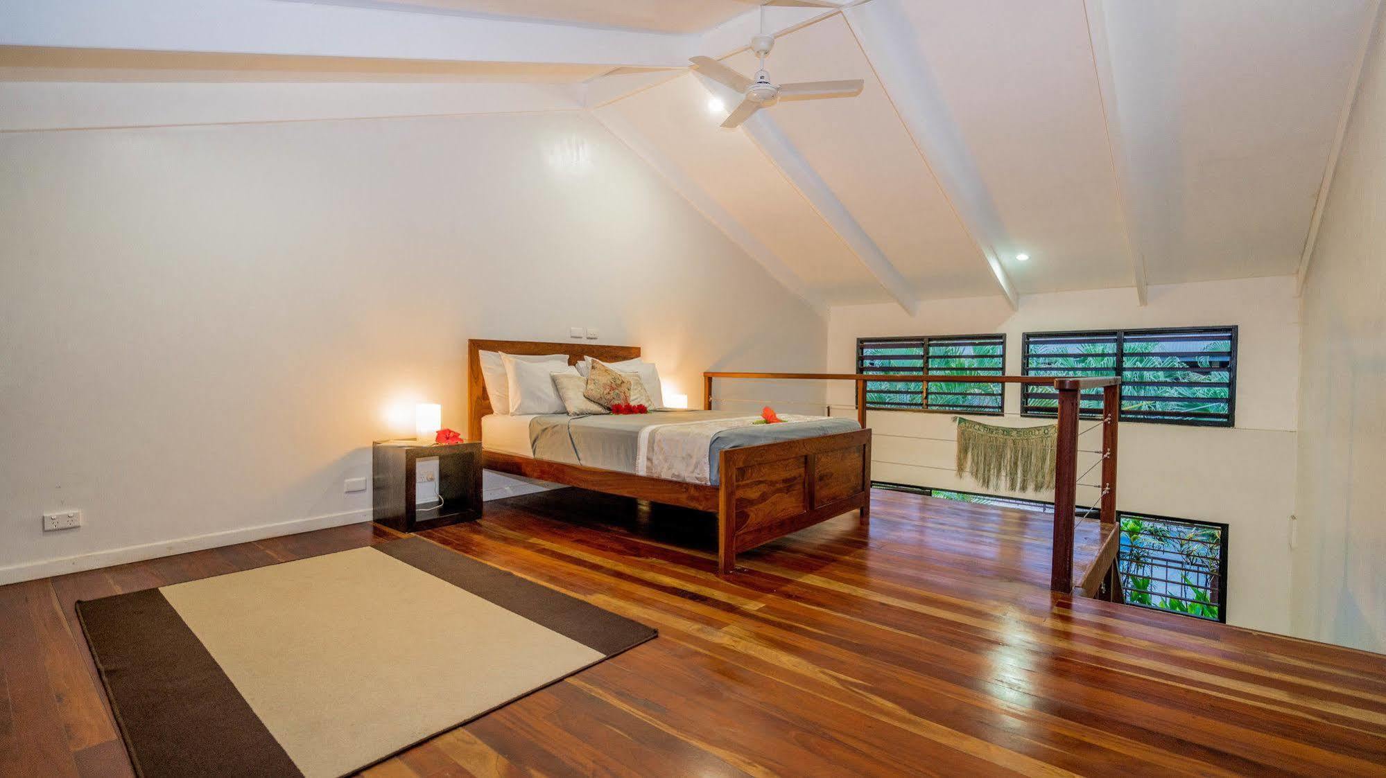 Village De Santo Resort Luganville Exterior photo